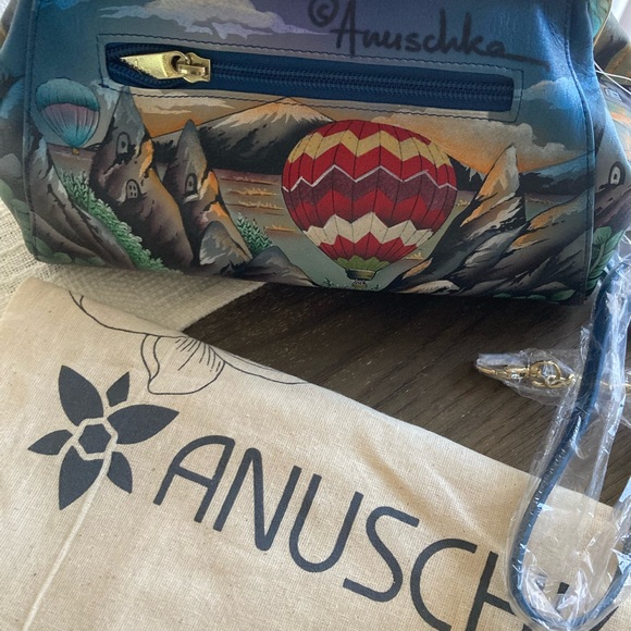 Anuschka leather hand painted crossbody/ Clutch Bag